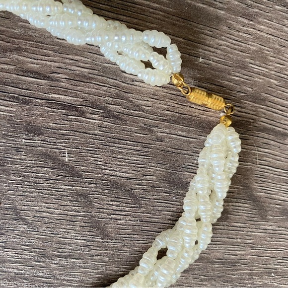 Freshwater Elegant Pearl Twisted Multi strand Necklace - Picture 7 of 12